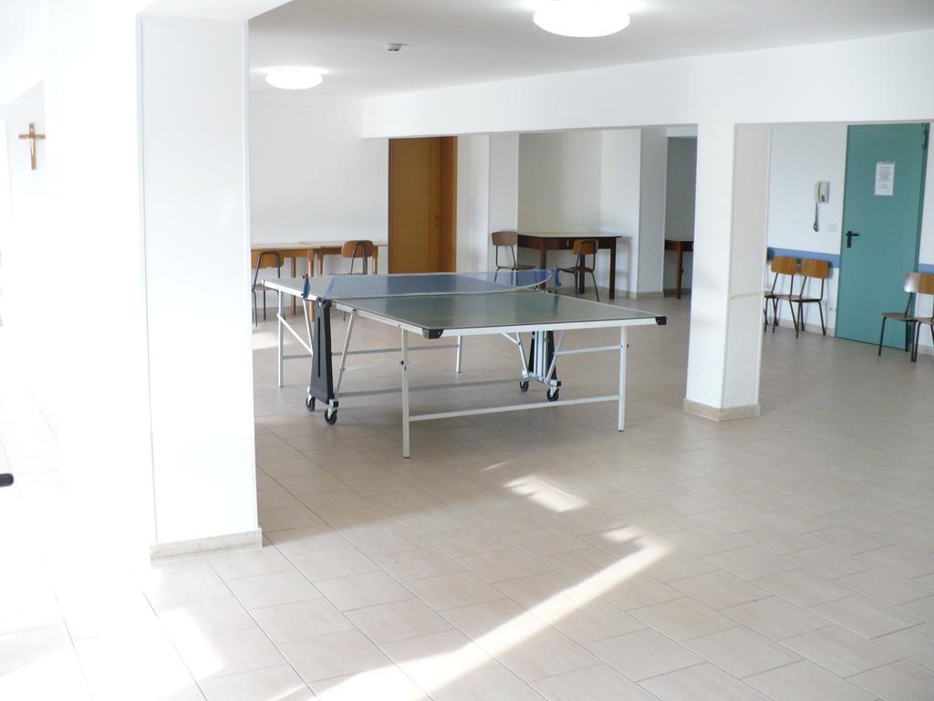 Готель Casa Per Ferie Maria Assunta Лідо-ді-Єзоло Екстер'єр фото